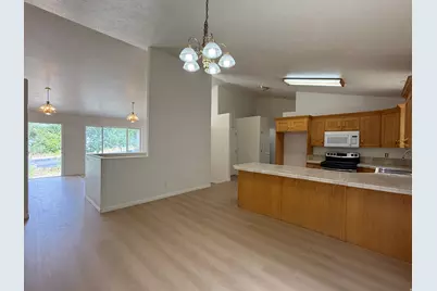 838 E Mountain Rd, Logan, UT 84321 - Photo 6