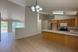 838 E Mountain Rd, Logan, UT 84321 - Photo 6