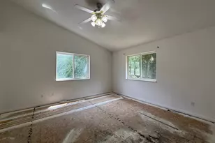838 E Mountain Rd, Logan, UT 84321 - Photo 16