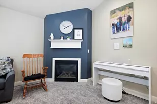 221 W 400 N, Hyde Park, UT 84318 - Photo 14
