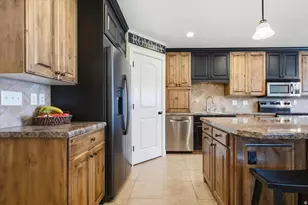 221 W 400 N, Hyde Park, UT 84318 - Photo 12