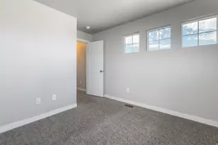 1596 W Maple Shade Ln, Lindon, UT 84042 - Photo 22