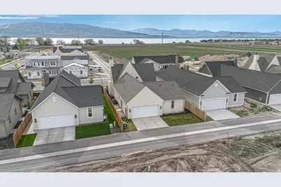 16 W Stillwater St S #150, Vineyard, UT 84059 - Photo 4