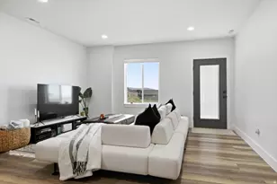 1138 E 200 N, Hyde Park, UT 84318 - Photo 26