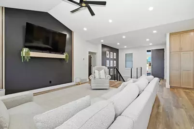 1138 E 200 N, Hyde Park, UT 84318 - Photo 8