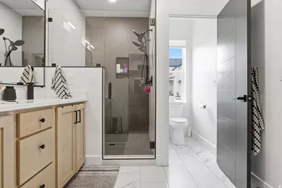 1138 E 200 N, Hyde Park, UT 84318 - Photo 18