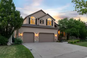 1675 E Prescott Dr, Sandy, UT 84092 - Photo 62