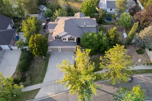 1675 E Prescott Dr, Sandy, UT 84092 - Photo 50