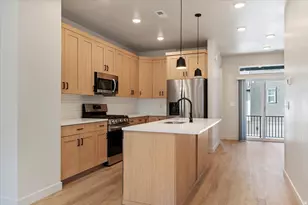 1154 N Meridian Ln W, North Salt Lake, UT 84054 - Photo 8