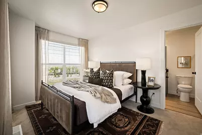 4046 S Sandridge Dr W #UNIT 4, Roy, UT 84067 - Photo 8