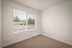 4082 S Sandridge Dr, Roy, UT 84067 - Photo 4