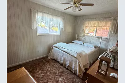 592 W Lasalle Dr S, Murray, UT 84123 - Photo 12