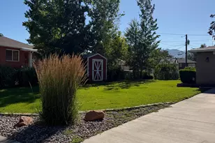 592 W Lasalle Dr S, Murray, UT 84123 - Photo 4