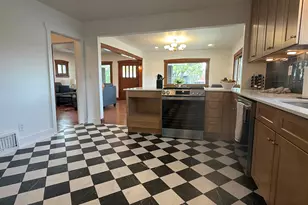 4883 S Center St, Murray, UT 84107 - Photo 8