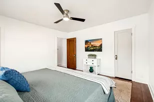 4883 S Center St, Murray, UT 84107 - Photo 16