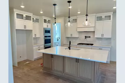 11507 S Markfield Way W #1-124, South Jordan, UT 84009 - Photo 2