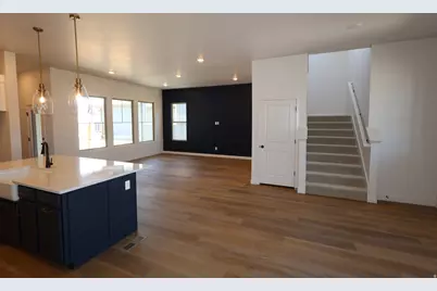 7301 W Terraine Rd, West Jordan, UT 84081 - Photo 6
