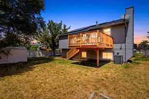 621 W 1000 N, Clinton, UT 84015 - Photo 32