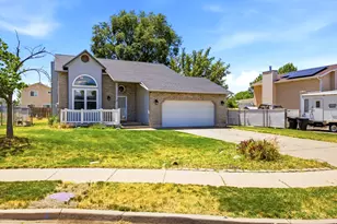 621 W 1000 N, Clinton, UT 84015 - Photo 6