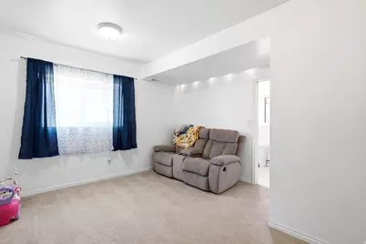 621 W 1000 N, Clinton, UT 84015 - Photo 22