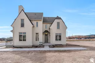 5642 W Hawthorn Ln, Herriman, UT 84096 - Photo 2