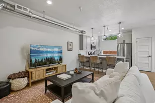 489 N Beaumont Ct, Salt Lake City, UT 84116 - Photo 14