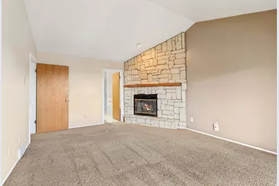 574 S Tamarack Dr E, Tooele, UT 84074 - Photo 22