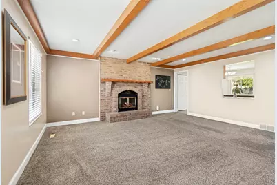 574 S Tamarack Dr E, Tooele, UT 84074 - Photo 18