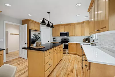 1505 N 2150 E, Layton, UT 84040 - Photo 12