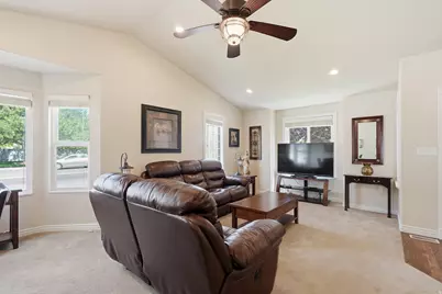 812 W 970 N, Orem, UT 84057 - Photo 6