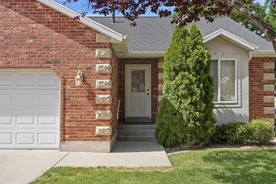812 W 970 N, Orem, UT 84057 - Photo 32