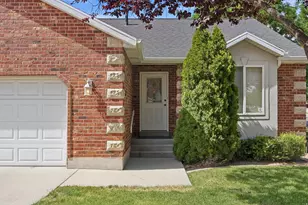812 W 970 N, Orem, UT 84057 - Photo 32