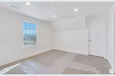 5638 W Hawthorn Ln #10, Herriman, UT 84096 - Photo 10