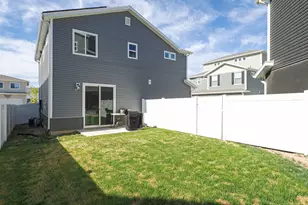 136 E Portico Ln, Saratoga Springs, UT 84045 - Photo 6