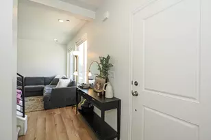 136 E Portico Ln, Saratoga Springs, UT 84045 - Photo 10