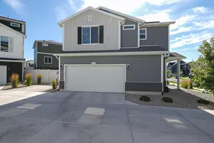 136 E Portico Ln, Saratoga Springs, UT 84045 - Photo 4