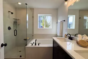 387 E Broderick Way W, Grantsville, UT 84029 - Photo 12