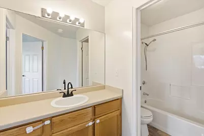 6875 S Florentine Way W, West Jordan, UT 84084 - Photo 18