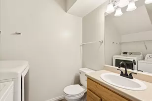 6875 S Florentine Way W, West Jordan, UT 84084 - Photo 4