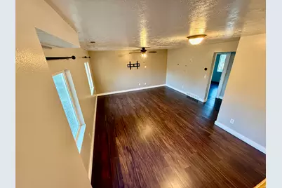 949 W 4100 S, Riverdale, UT 84405 - Photo 16
