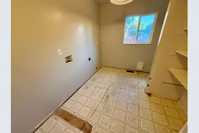 949 W 4100 S, Riverdale, UT 84405 - Photo 18