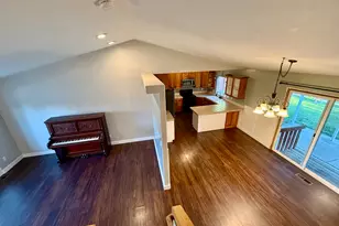 949 W 4100 S, Riverdale, UT 84405 - Photo 8