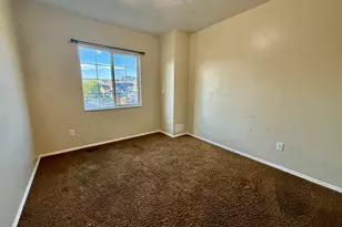 949 W 4100 S, Riverdale, UT 84405 - Photo 30