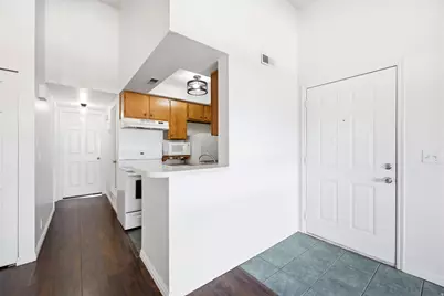 925 E Creek Hill Ln S #30, Midvale, UT 84047 - Photo 8