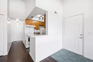 925 E Creek Hill Ln S, Midvale, UT 84047 - Photo 8