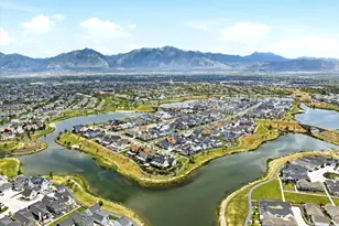 10874 S Lake Island Dr, South Jordan, UT 84009 - Photo 4
