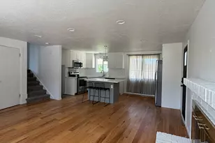 375 E 10560 S, Sandy, UT 84070 - Photo 4