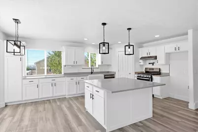 1128 N Mustang Ln W, Saratoga Springs, UT 84045 - Photo 8