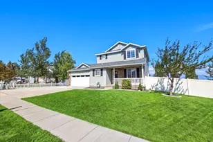 1128 N Mustang Ln W, Saratoga Springs, UT 84045 - Photo 2