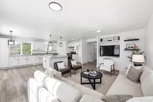 1128 N Mustang Ln W, Saratoga Springs, UT 84045 - Photo 10